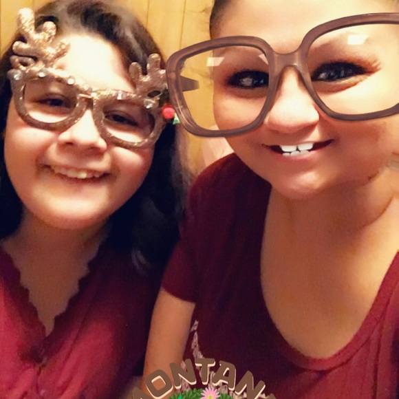 Meet your Posher, Abrienne - Picture 5 of 5